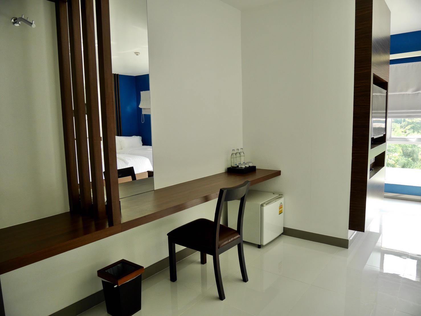 Anna-Nava Pakkret Hotel Нонтабури Екстериор снимка