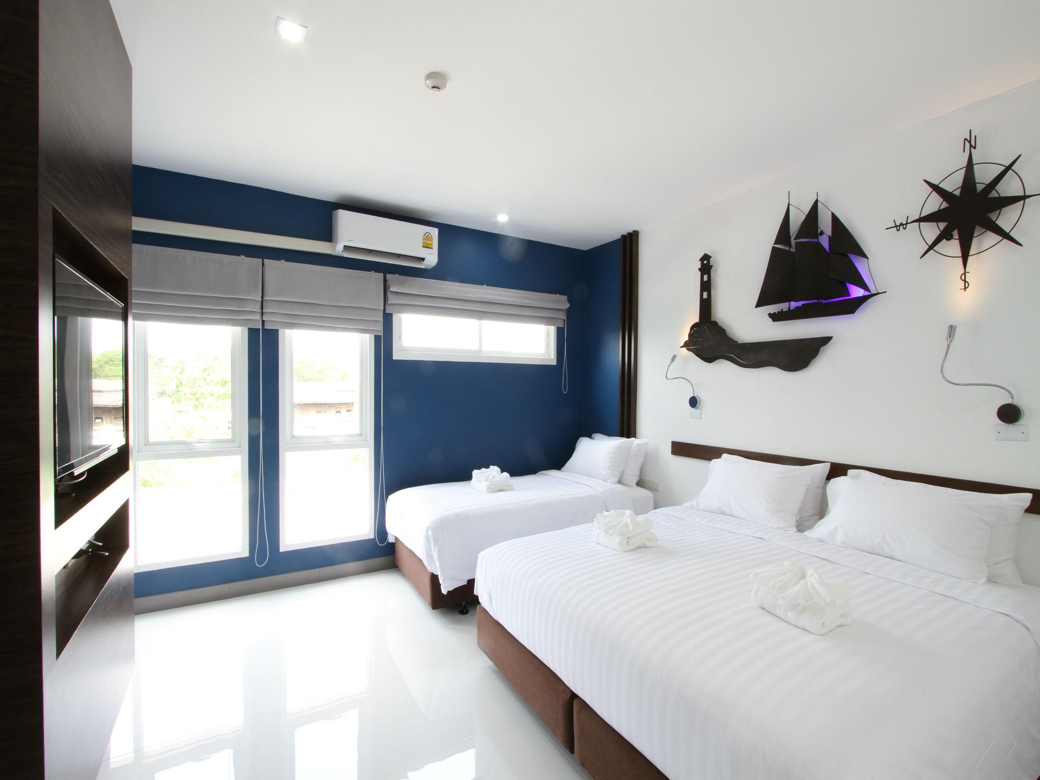 Anna-Nava Pakkret Hotel Нонтабури Екстериор снимка