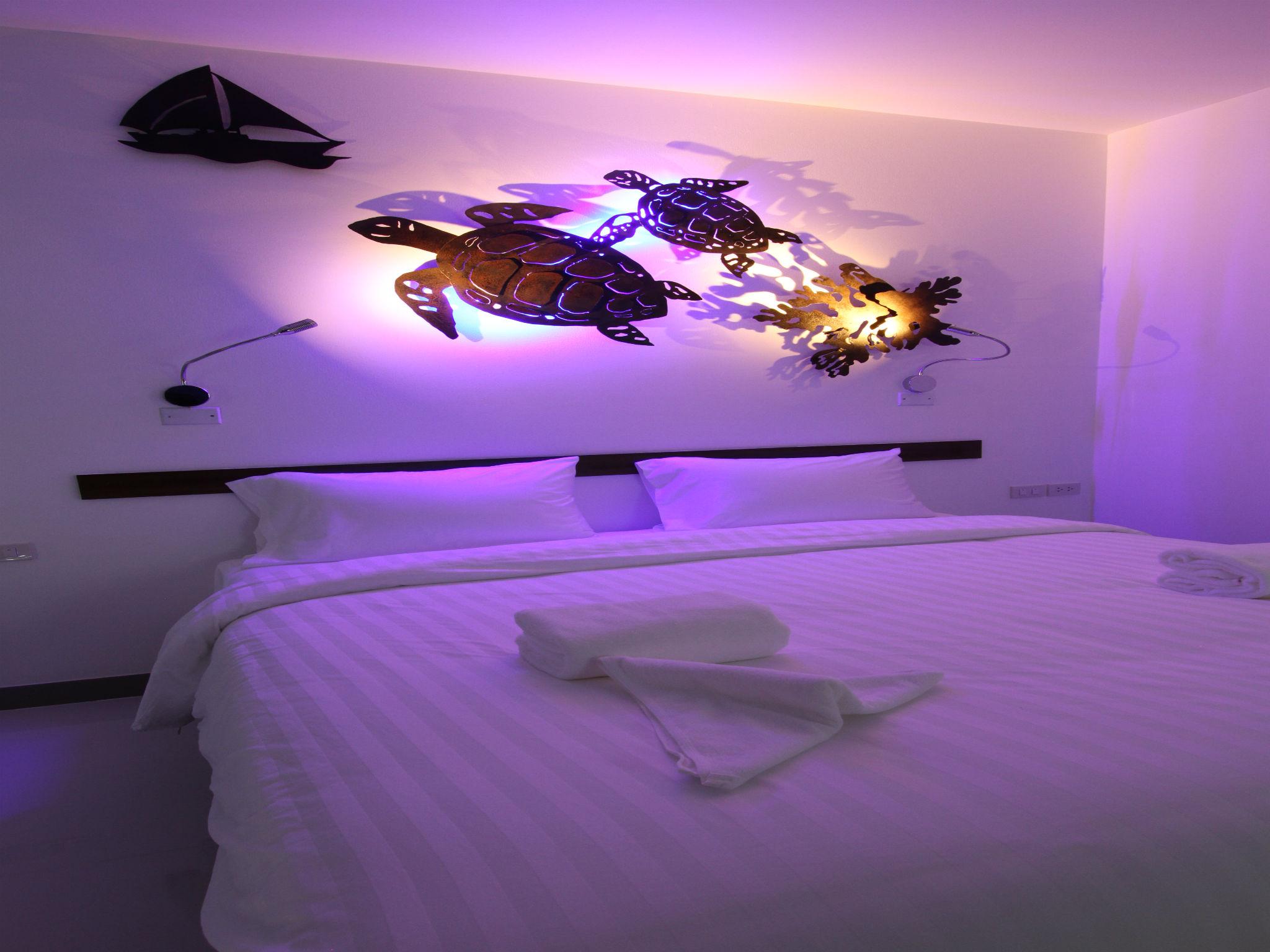 Anna-Nava Pakkret Hotel Нонтабури Екстериор снимка