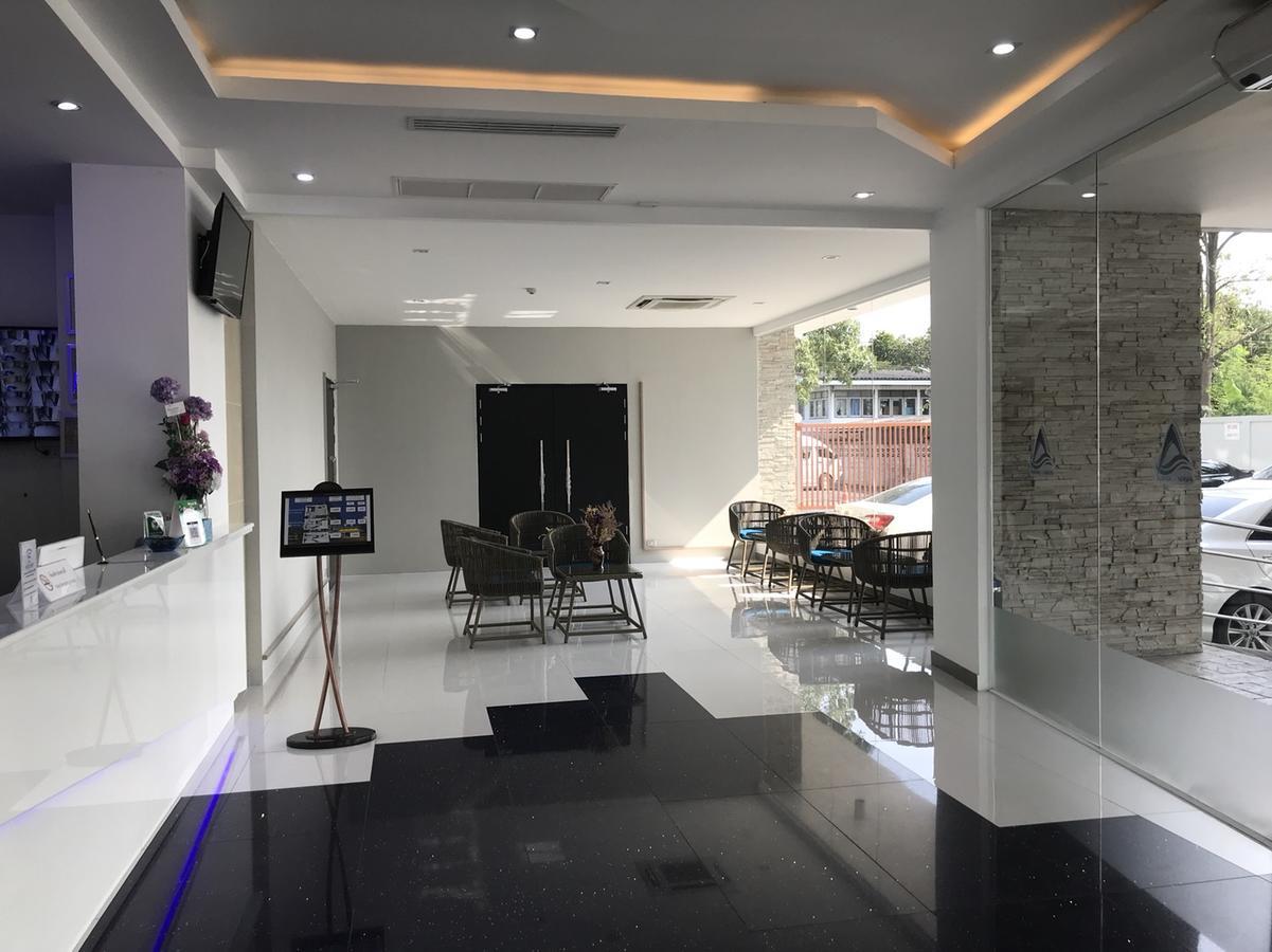 Anna-Nava Pakkret Hotel Нонтабури Екстериор снимка
